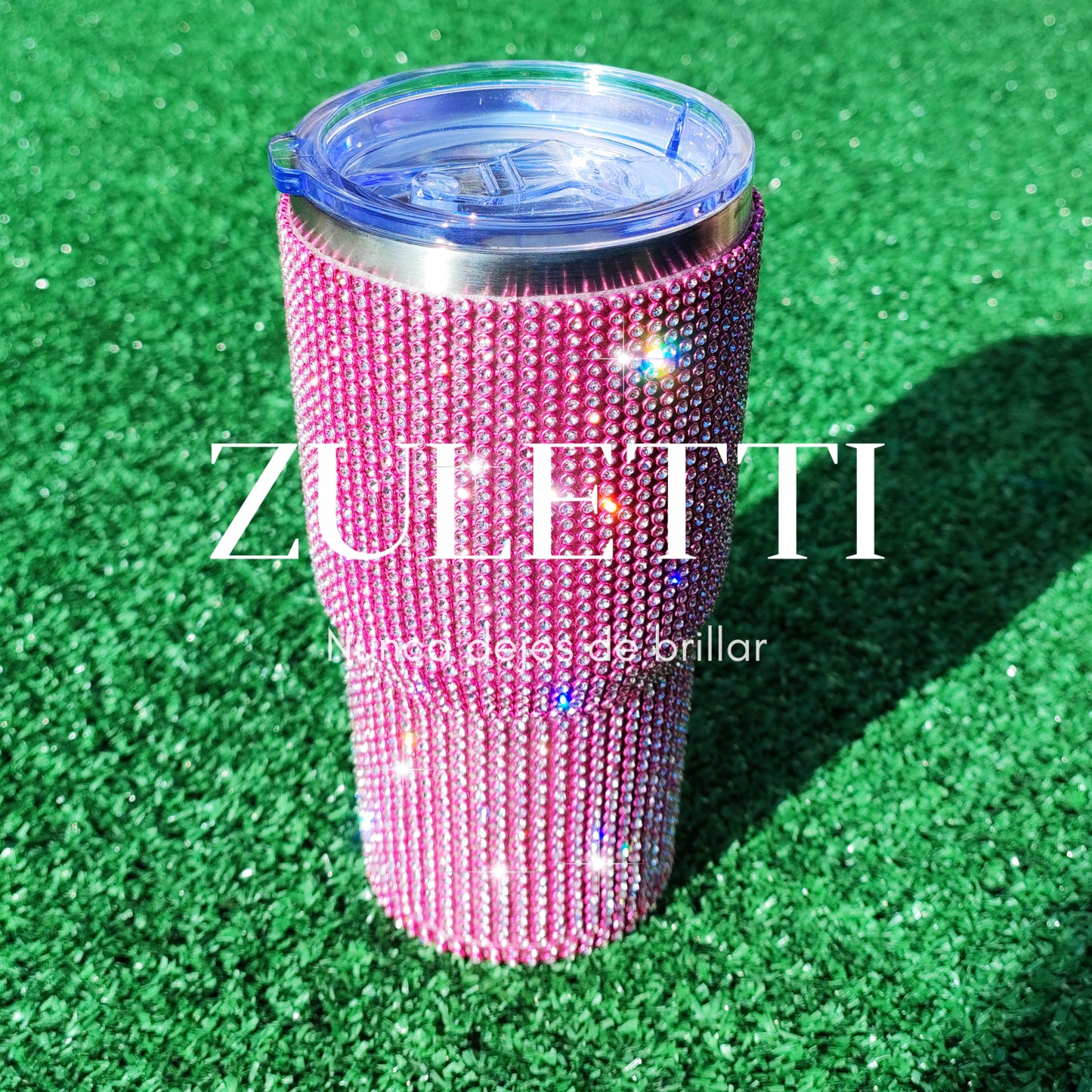 Vaso térmico Zuletti con brillos, tazón brillante de 600 ml con tapa antiderrames. Color rosado