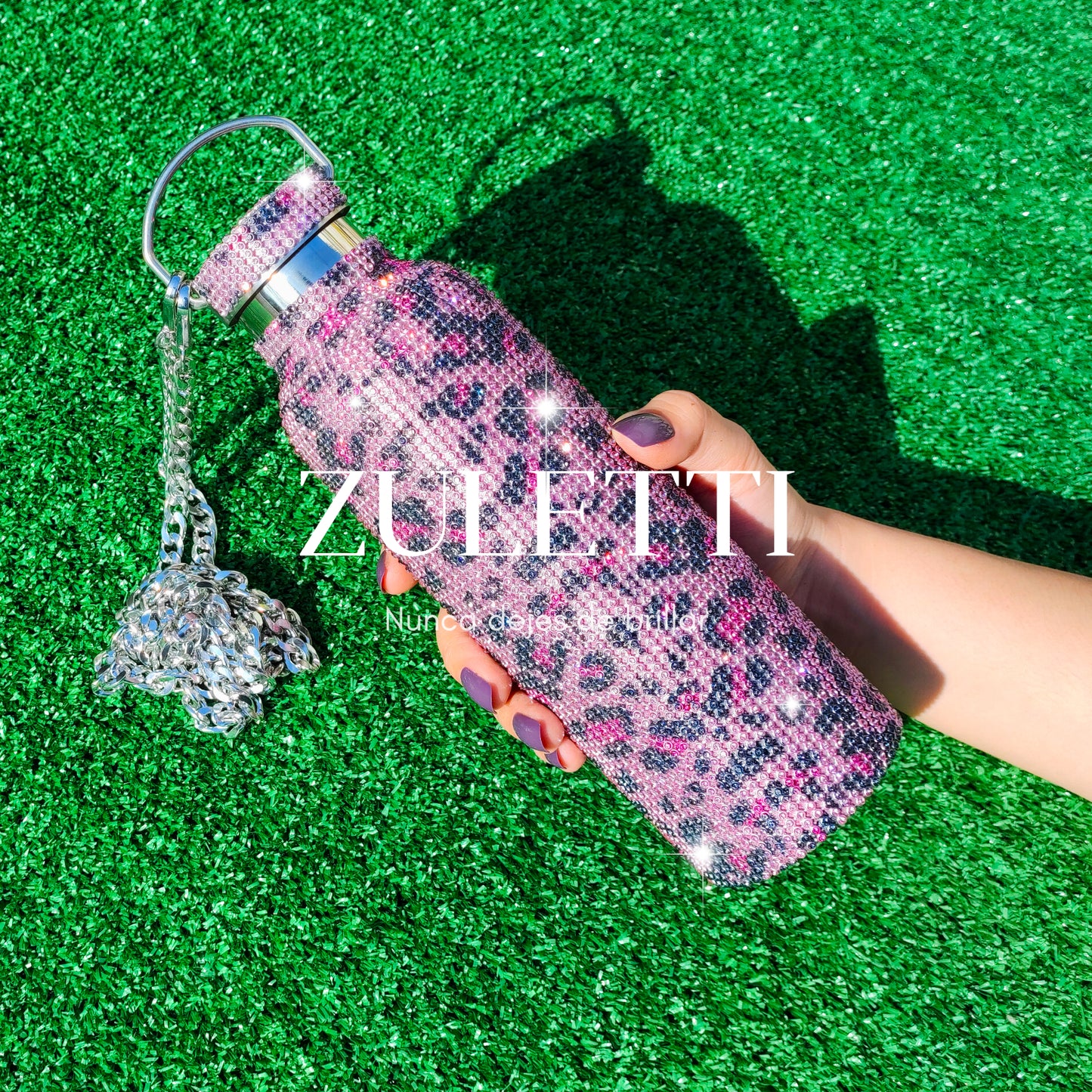 Termo Zuletti de acero inoxidable con brillos / cristales brillantes / diamantes. 900 ml. Color animal print rosa