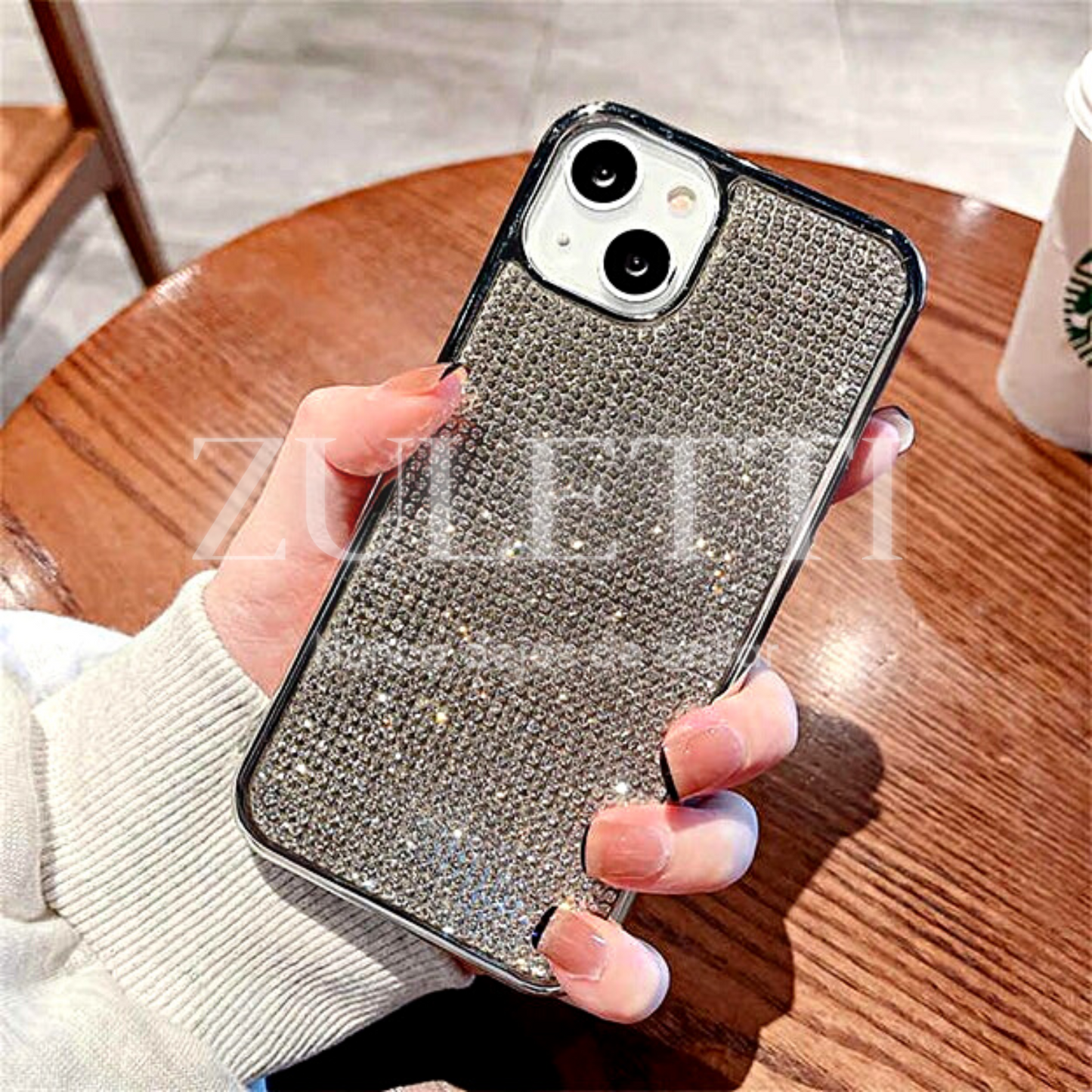 Carcasa ZULETTI de Lujo para iPhone con diamantes brillantes 3D en relieve y efecto de brillos deslumbrantes.